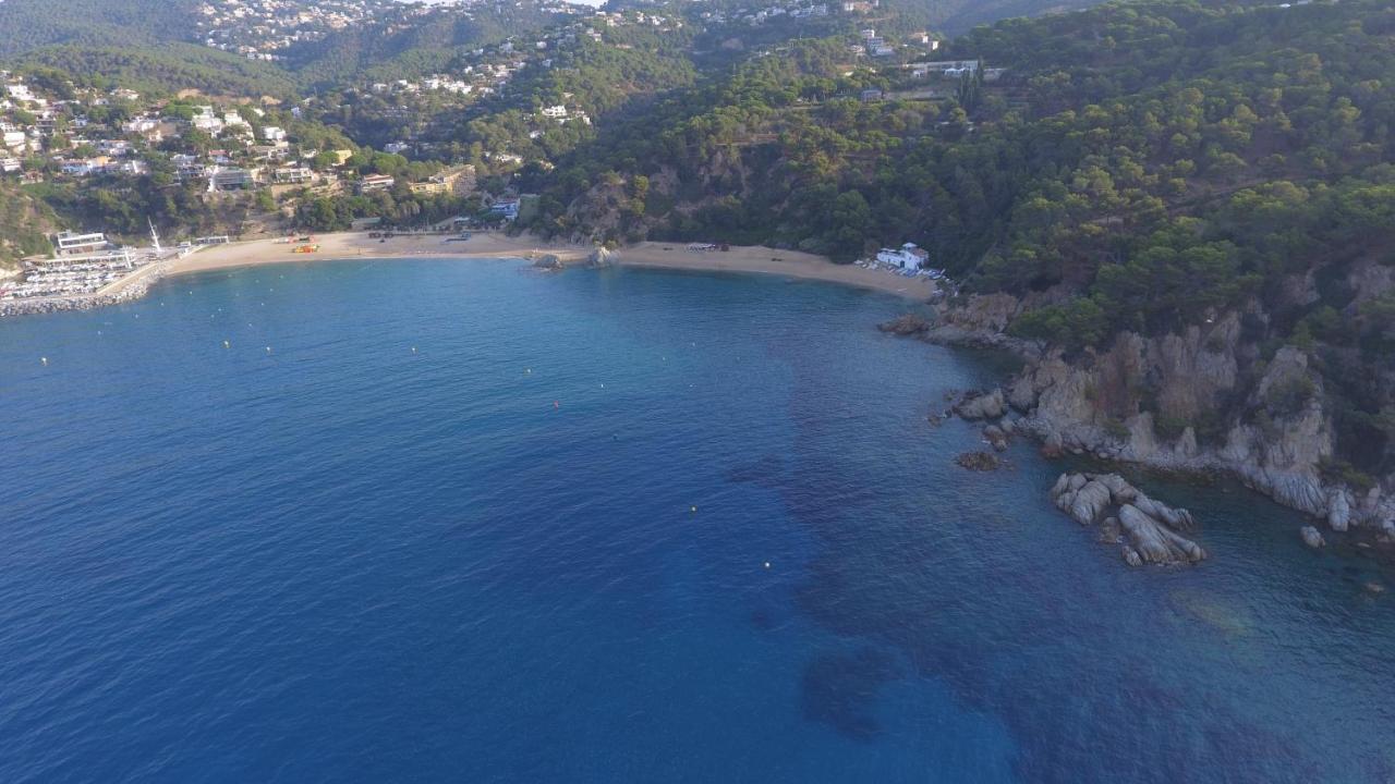 Happy Camp Mobile Homes In Camping Senia Cala Canyelles Lloret de Mar Zewnętrze zdjęcie